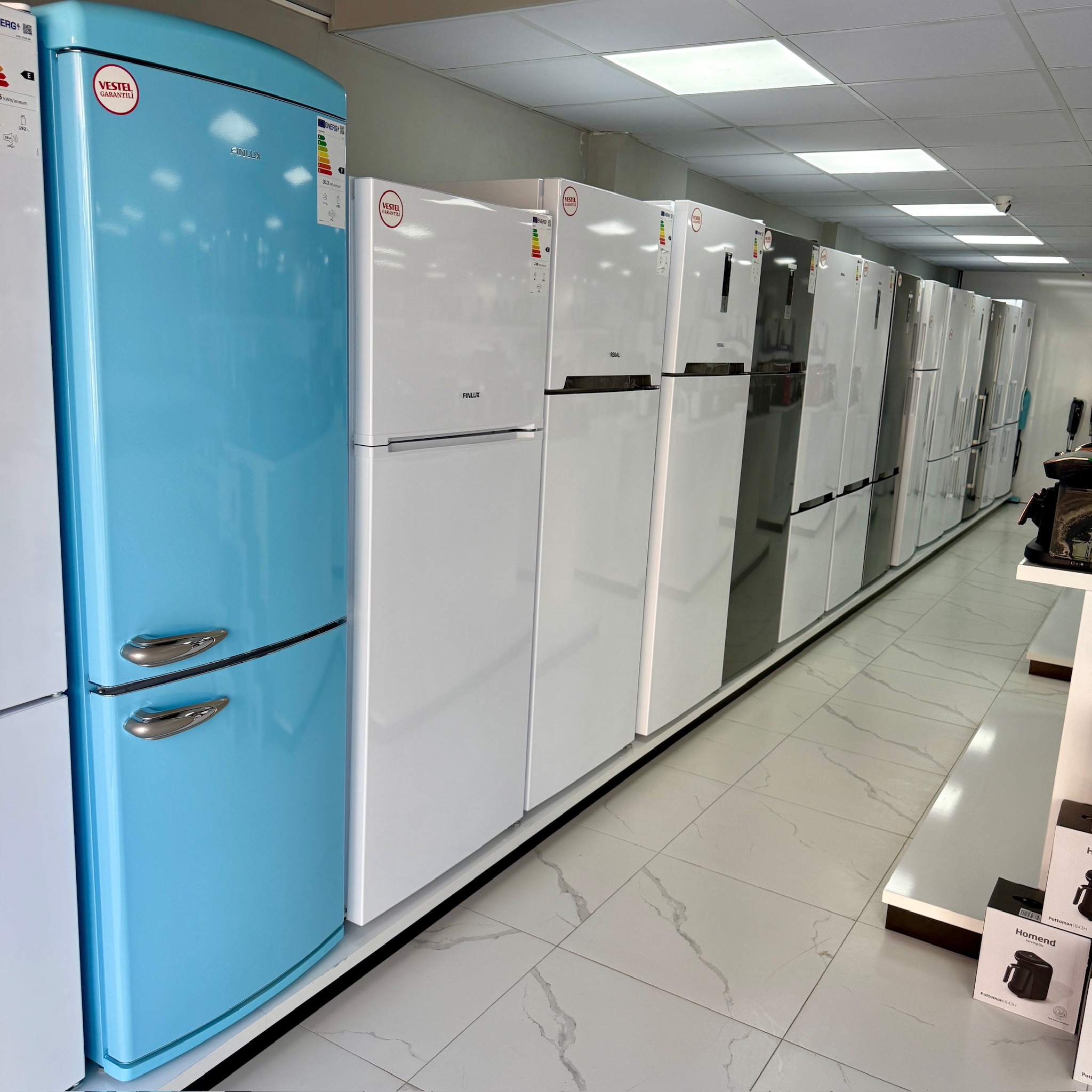 DTM Outlet Dalaman buzdolabı bölümü